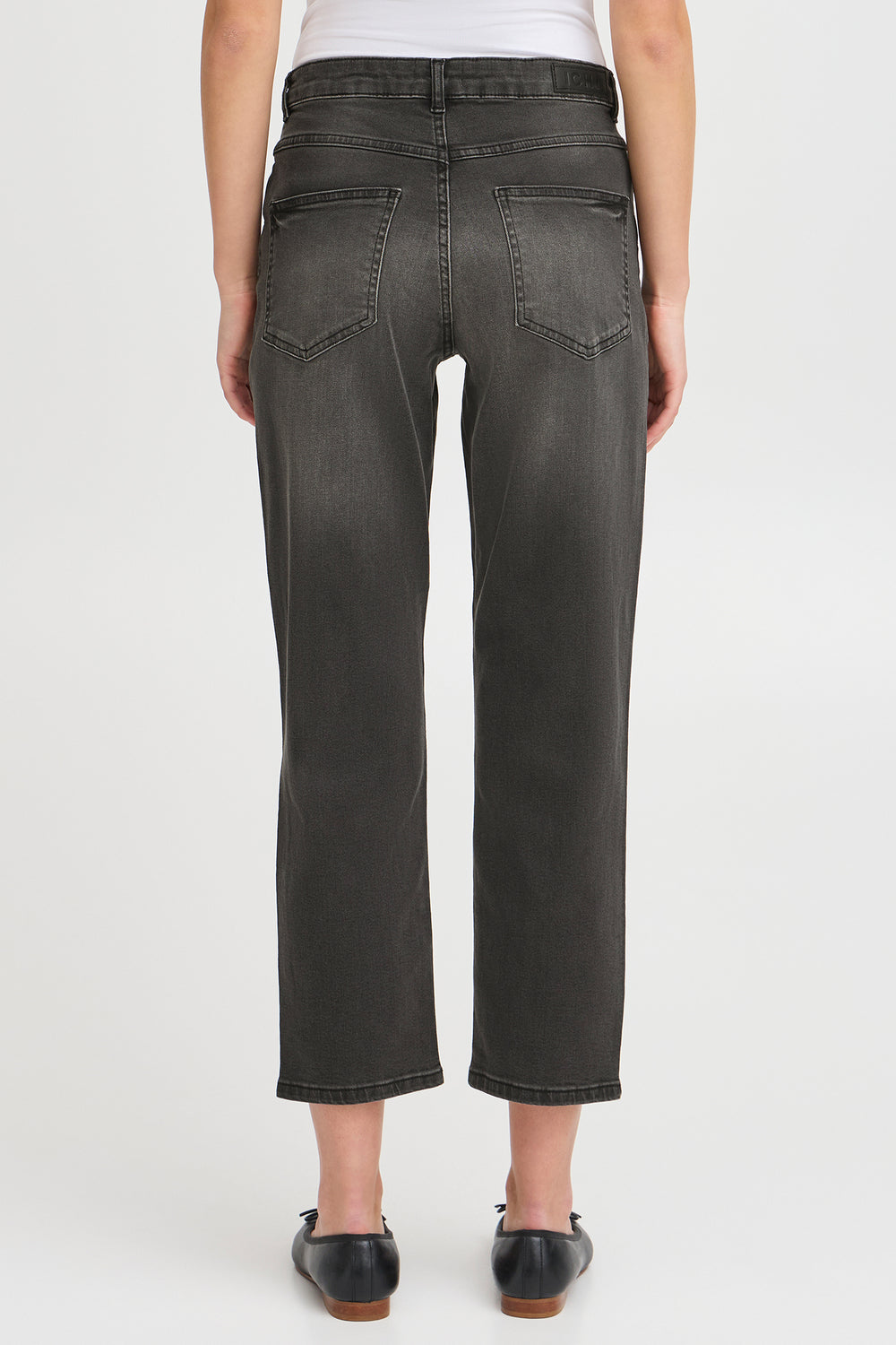 Ichi IHTwiggy Raven Washed Grey Cropped Jeans 20110967 19071 - Shirley Allum Boutique