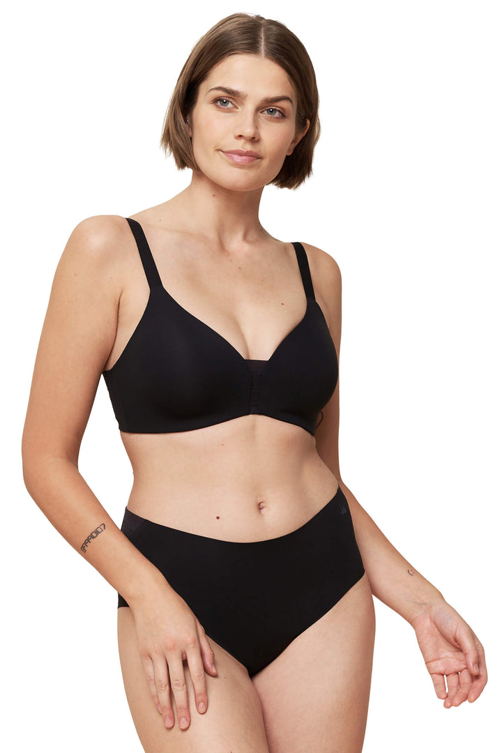 Triumph 10213788 0004 Flex Smart Padded Ex Soft Black Bra - Shirley Allum Boutique