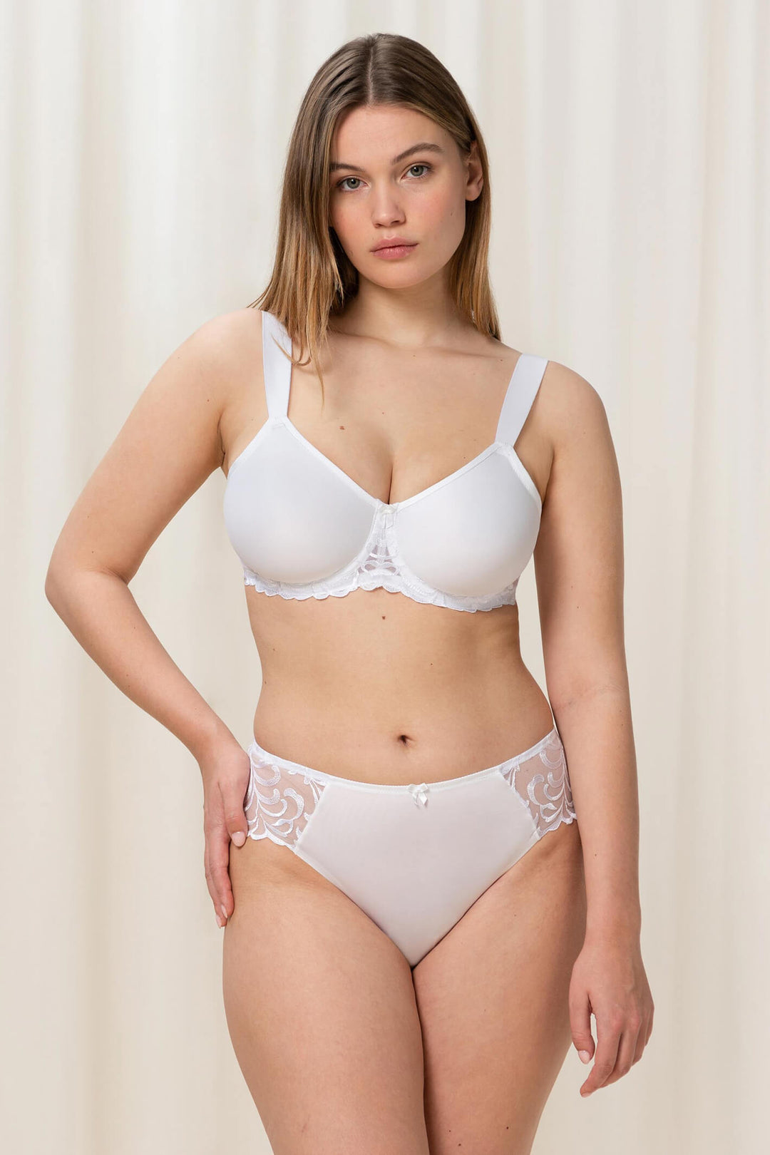 Triumph 10154367 0003 Modern Finesse White Tai Brief - Shirley Allum Boutique
