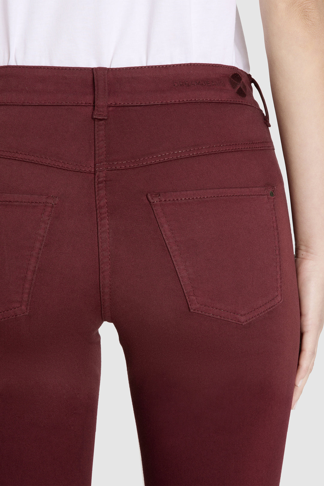 Mac Dream Bordeaux Red Denim Jeans 30L 5401-00-0355L 480R