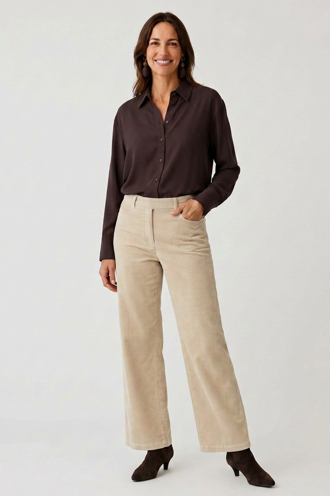 Anna Montana Mila Milky Almond Wide Flexi Genua Trousers 1070, worn