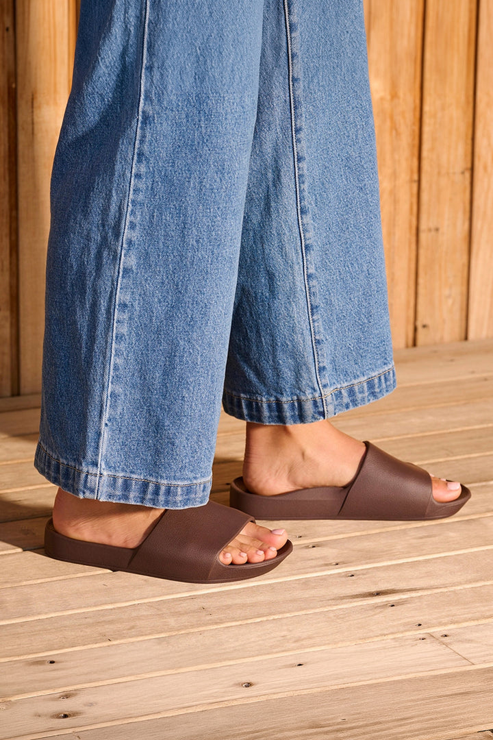 Archies Arch Support Slides Brown, on foot side view
