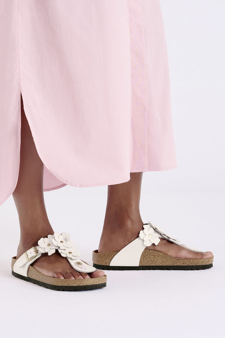 Birkenstock Gizeh Flower Embellishment Sandal Light Rose Regular Fit 1029287 - Shirley Allum Boutique