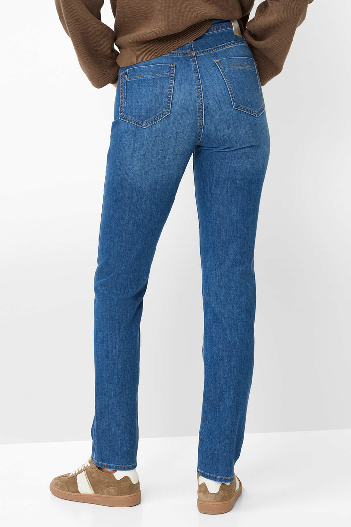 Brax Carola 09-7302 26 09912420 Denim Blue Light Wash Jeans