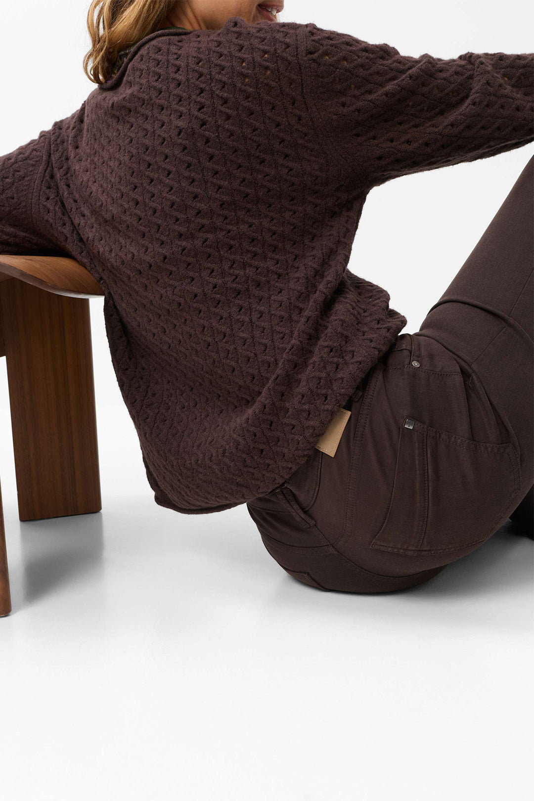 Brax Carola brown corduroy trousers, detail view