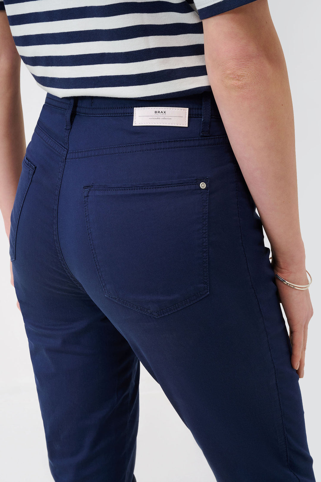 Brax Mary S 71-3208 22 Navy Shortened Five Pocket Trousers - Shirley Allum Boutique