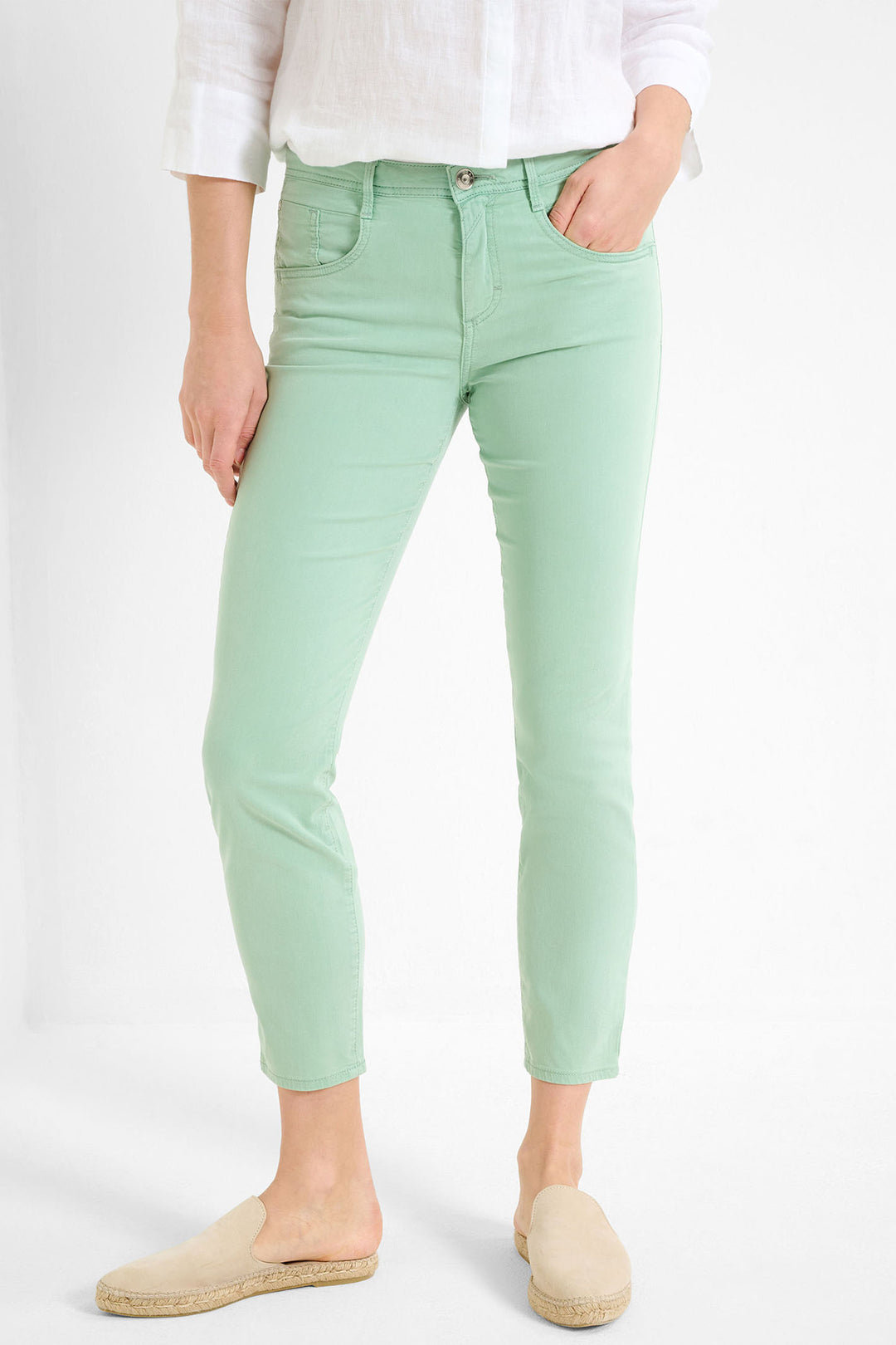 Brax Shakira S 717948 09930320 37 Mint Green Five Pocket Jeans - Shirley Allum Boutique