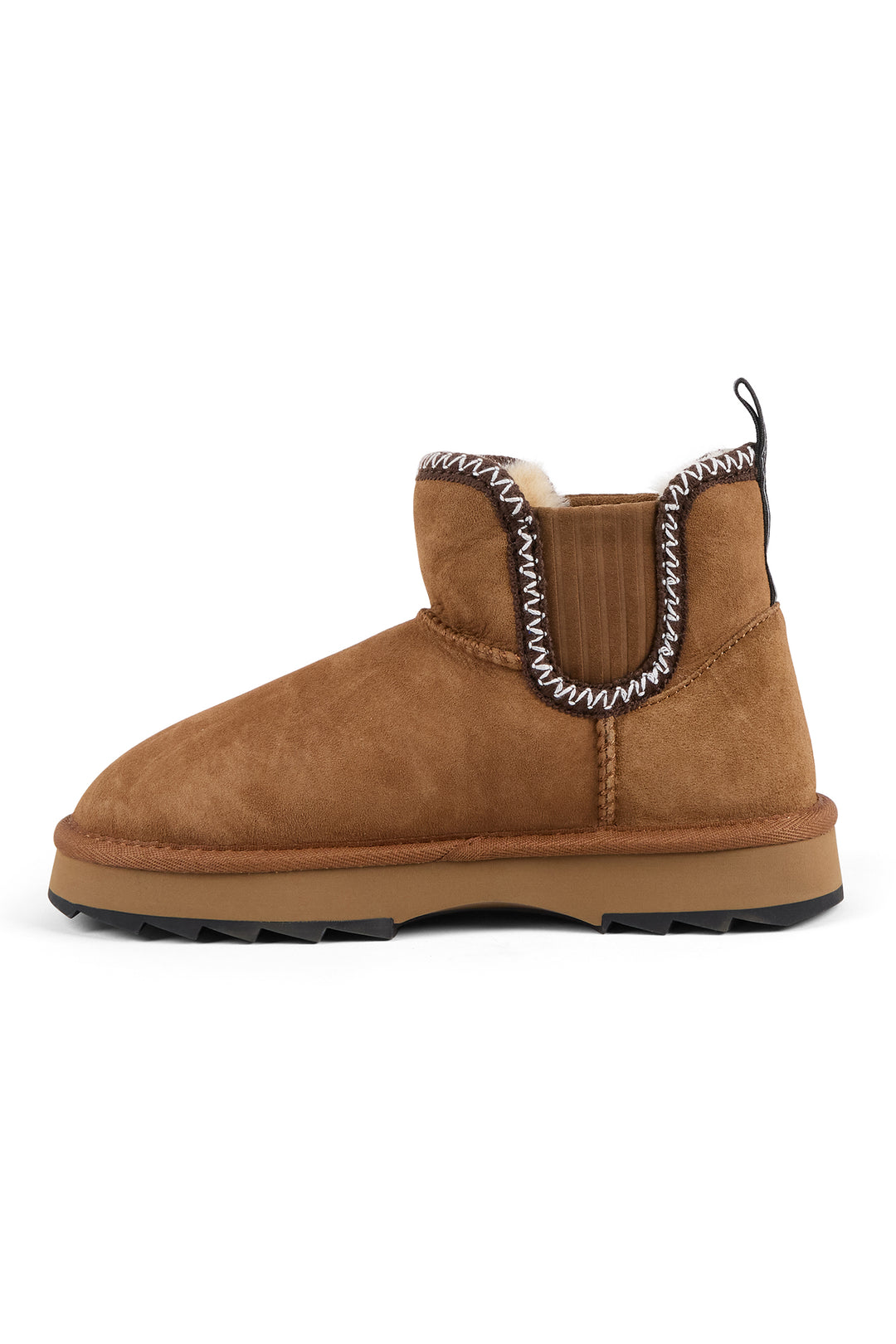 Emu Australia Higgie Chestnut Brown Sheepskin Boots W13198, angled view