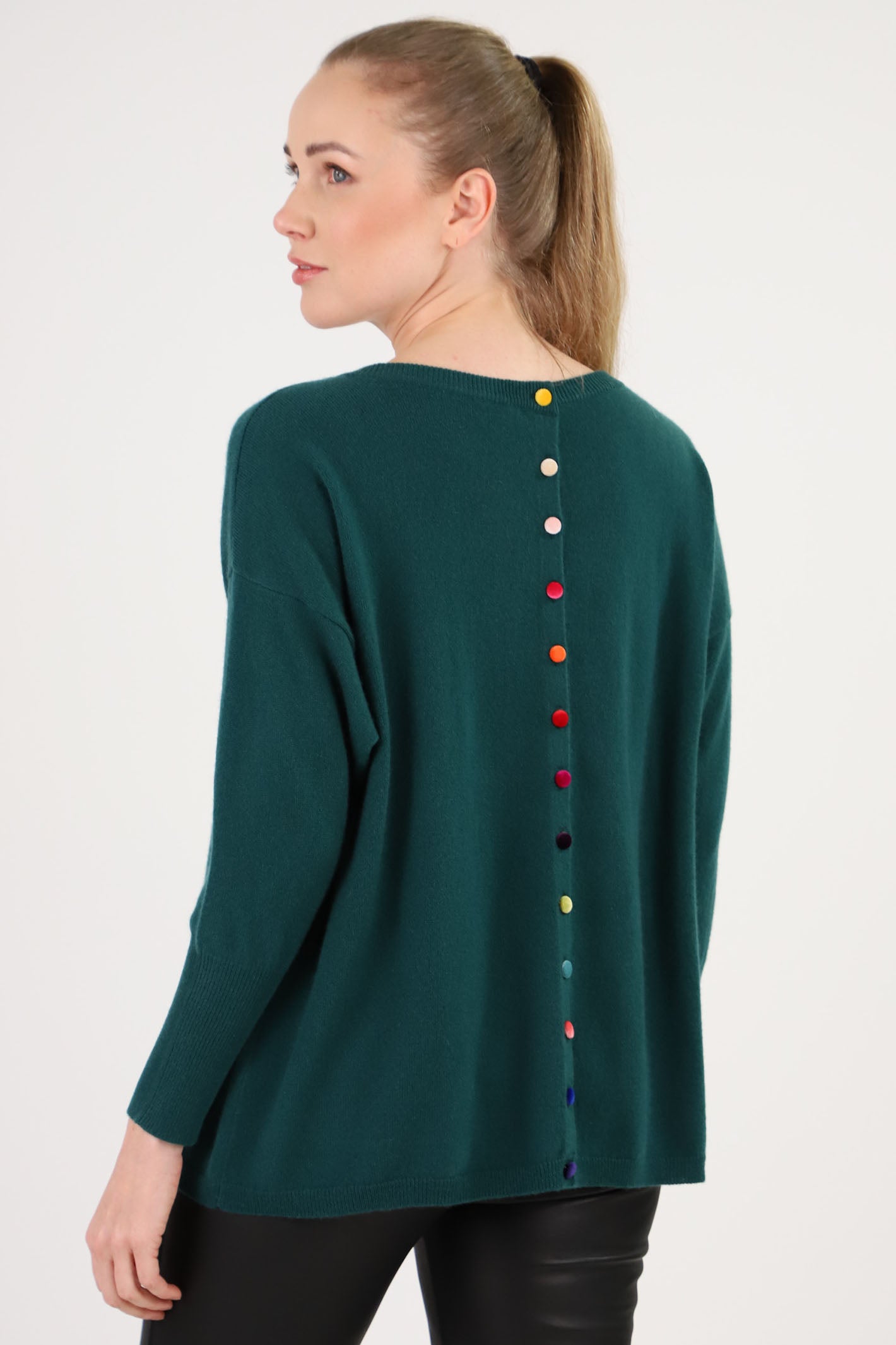トップス cashmere back buttoned knit jumper cashmere back buttoned knit jumper