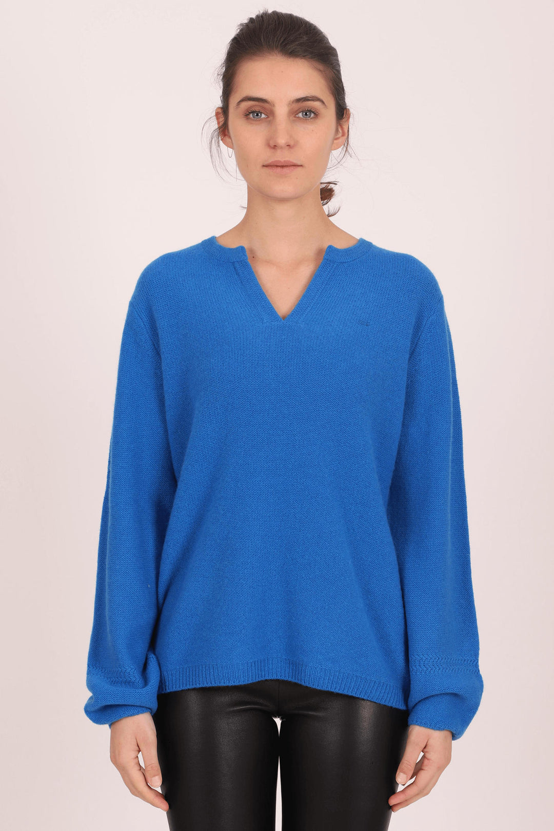 Estheme Cachemire WES2335H Royal Blue Split Neck Jumper - Shirley Allum Boutique