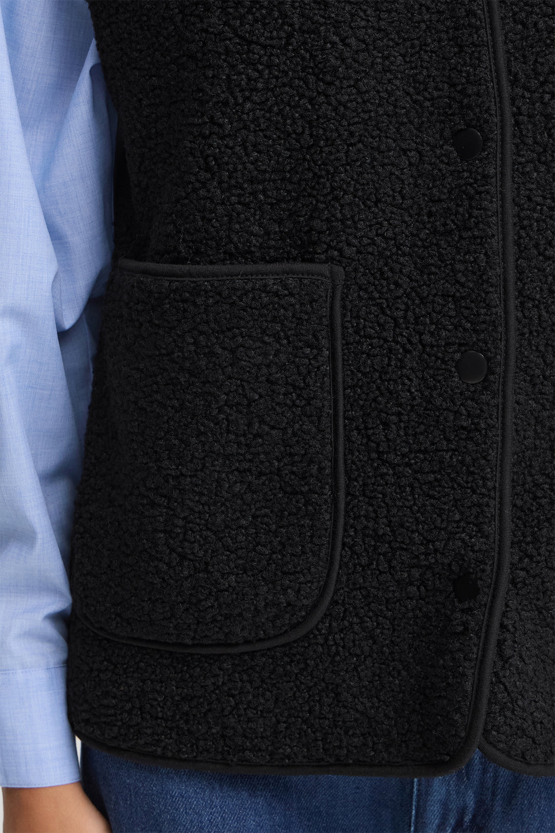 Fransa FRGWYNNE Meteorite black fleece gilet at Shirley Allum
