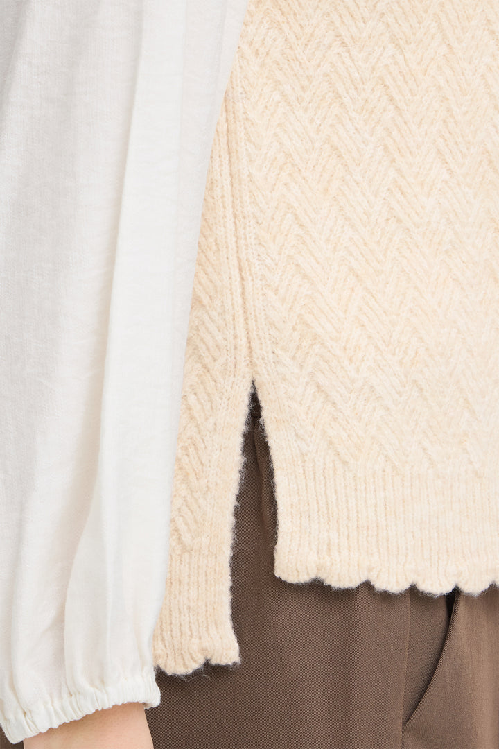 Fransa FRNETTY Oatmeal Melange knit vest at Shirley Allum