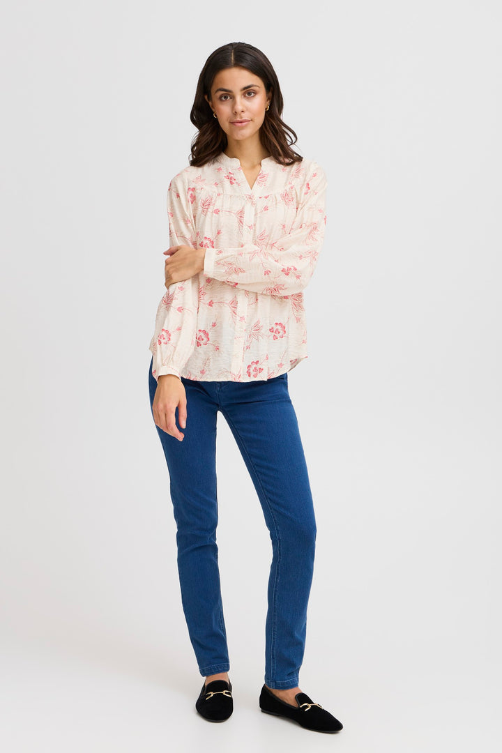 Fransa Shirt FRLela 1 Poinsettia 20615175 - Shirley Allum Boutique
