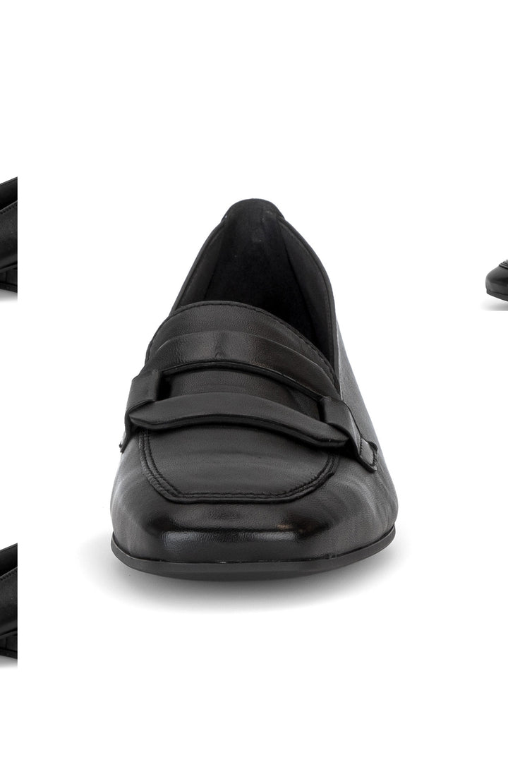 Gabor Great Black Leather Slip On Shoe 4002.01.012, detail view
