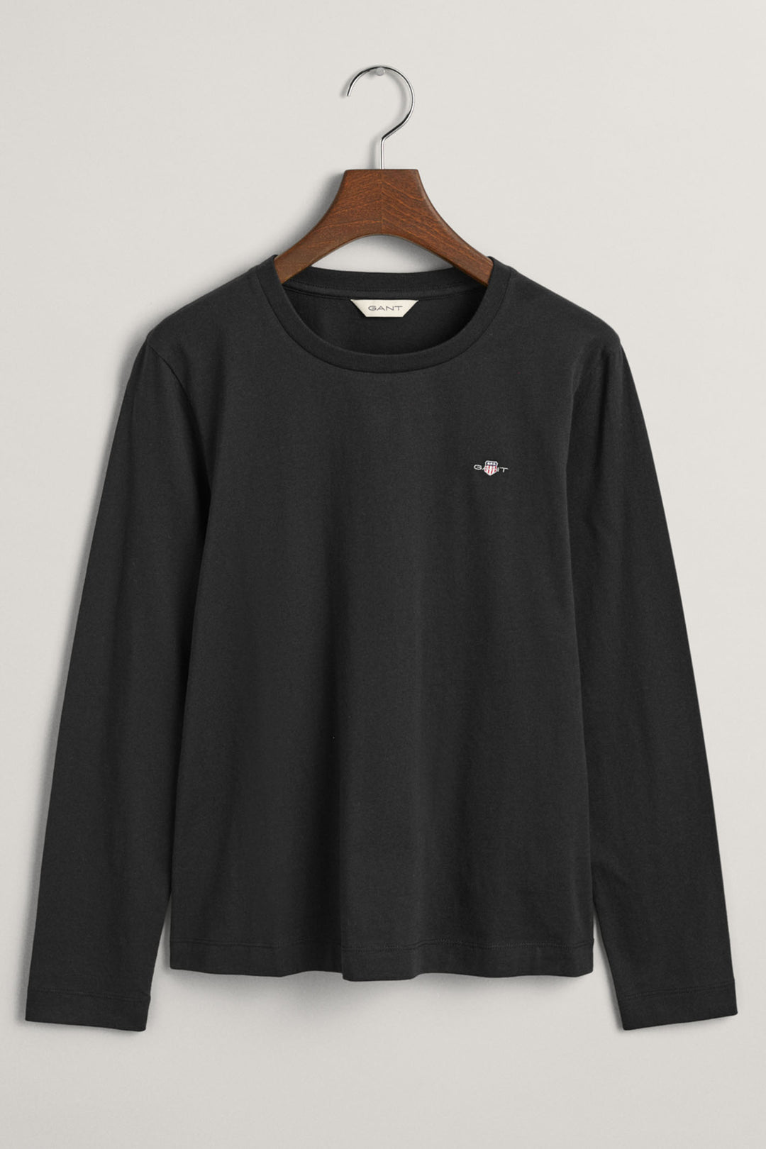 Gant T-Shirt Long Sleeve Black Reg Shield 4200748 - Shirley Allum Boutique