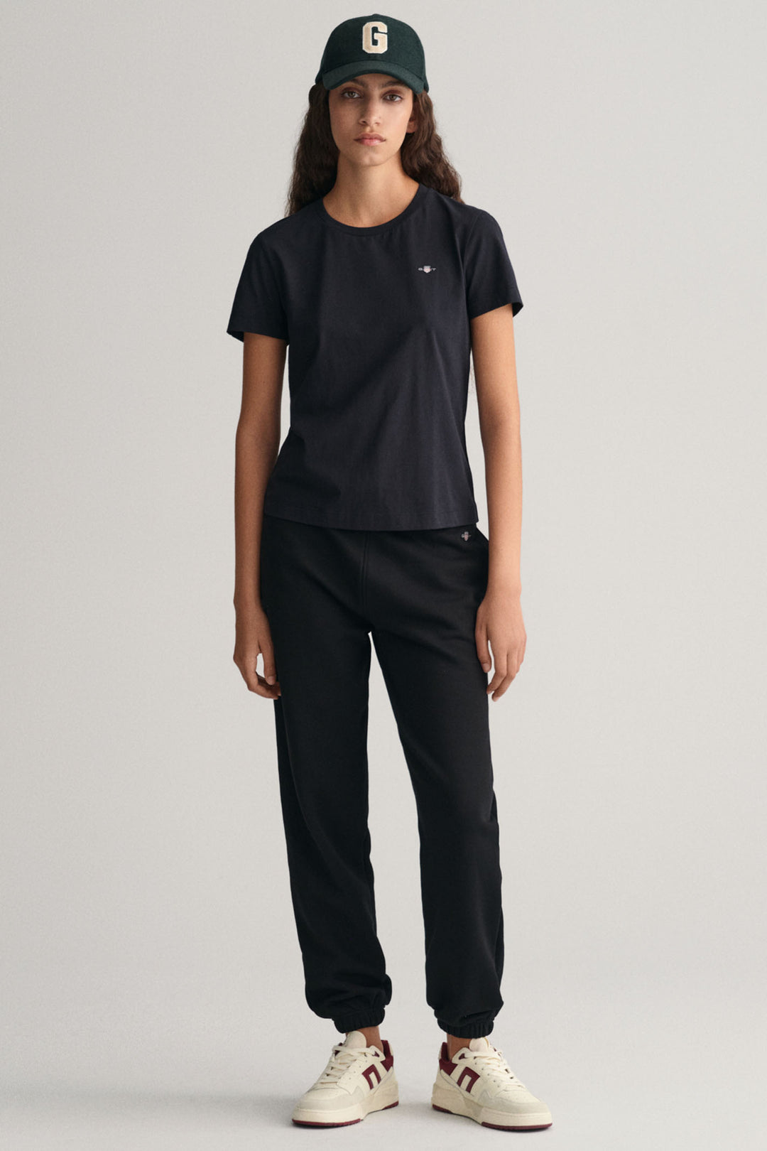 Gant T-Shirt Short Sleeve Black Reg Shield 4200200 - Shirley Allum Boutique