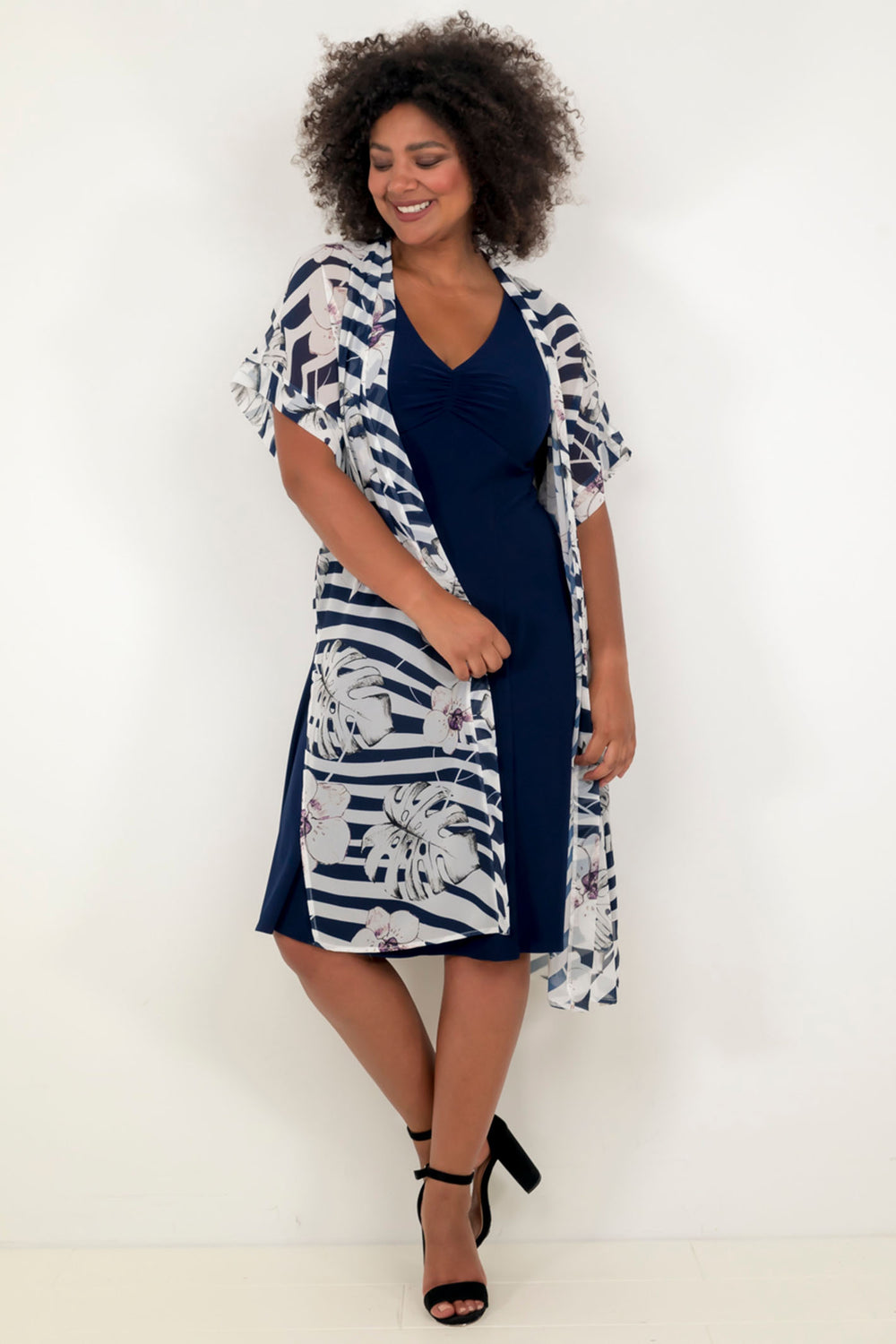 Georgede M22911 M1218 Toulouse White Navy Print Chiffon Long Jacket - Shirley Allum Boutique