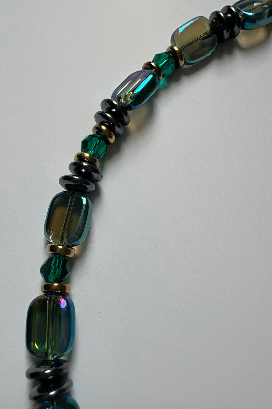 Gist Jewellery Sea Foam Green Hematite and Glass Necklace EOR15, close up, side angle