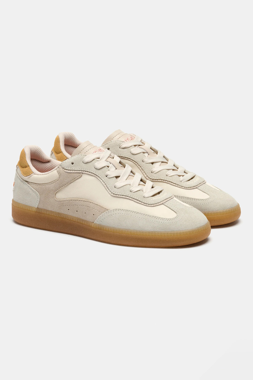 HOFF Park Beige Trainers 22619413, pair from the front