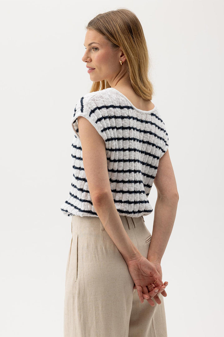 Holebrook Sweden Jumper Juni Cap Sleeve Cotton Slub White Navy S52406 126 - Shirley Allum Boutique