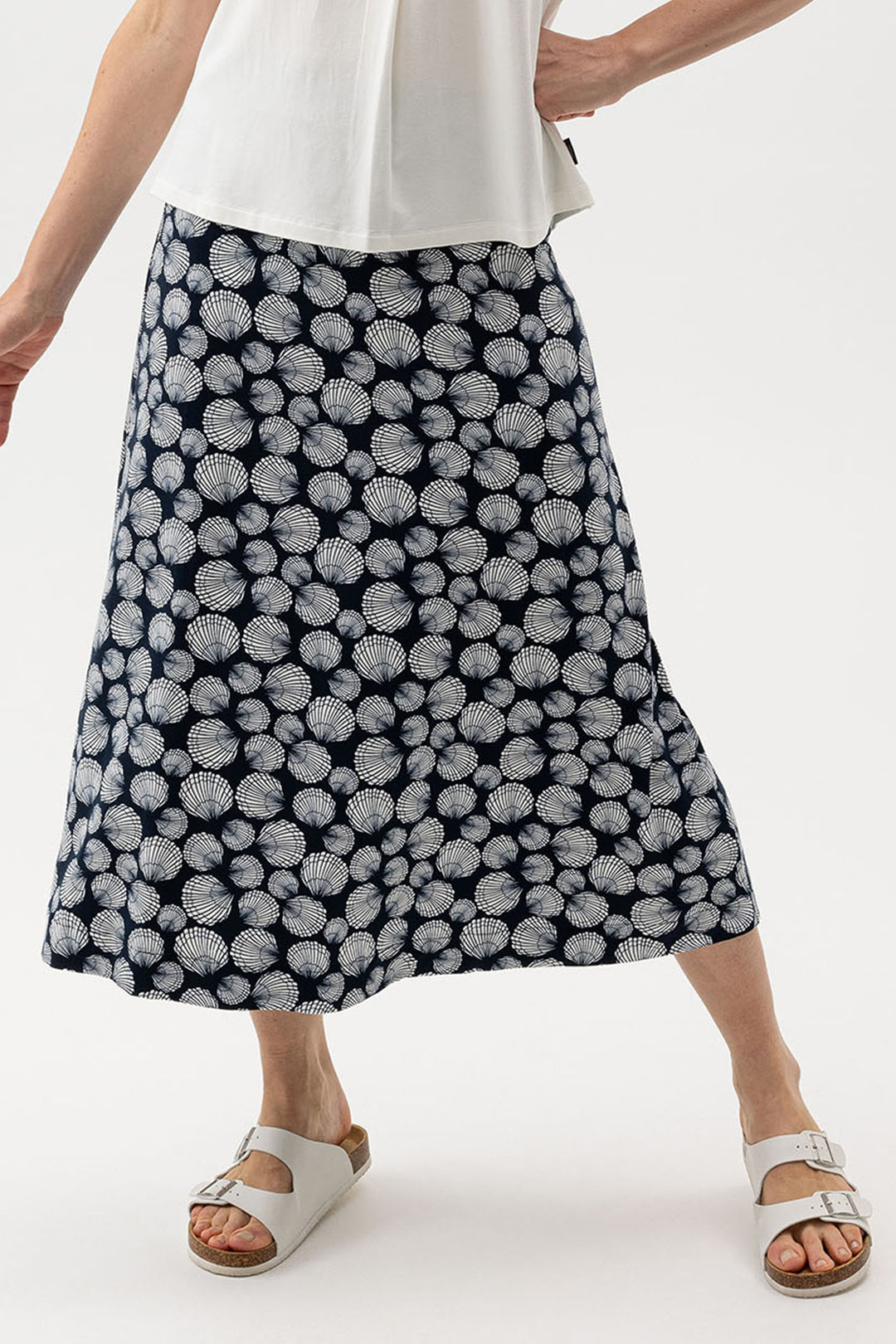 Holebrook Sweden Skirt Esther Navy Off White Shell S52606 294 - Shirley Allum Boutique