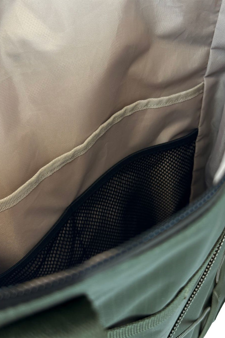 Kintobe Tate Bag Covertable ToteBackpack Zen Green 1056 - Shirley Allum Boutique