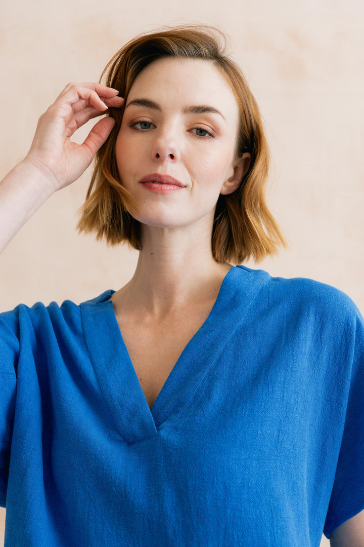 Lily &amp; Me LM26123 Cobalt Linen Top at Shirley Allum