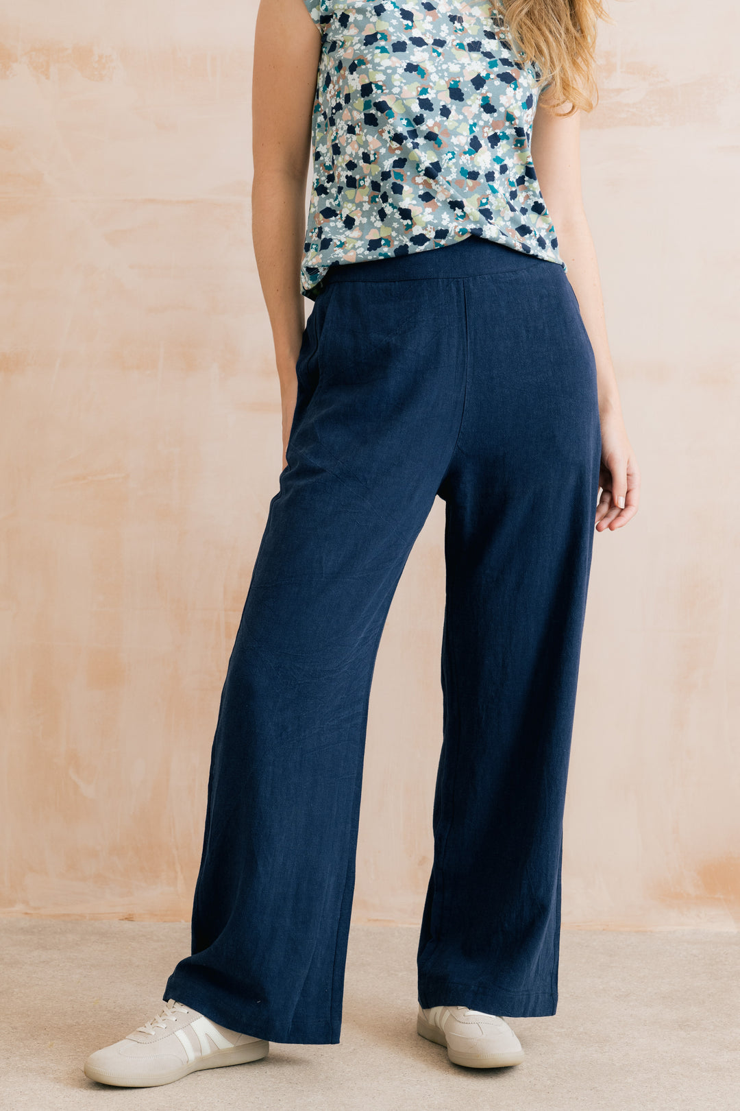 Lily &amp; Me LM26125 Navy Linen Trousers at Shirley Allum