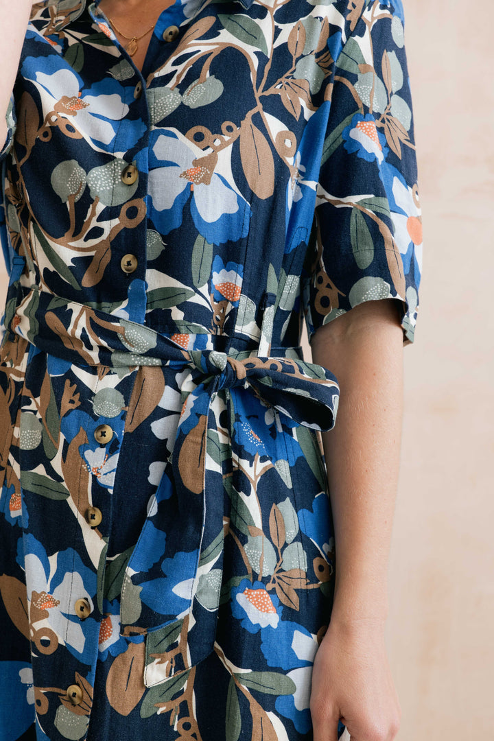 Lily &amp; Me LM26054 Robyn Navy Ceres Print Dress