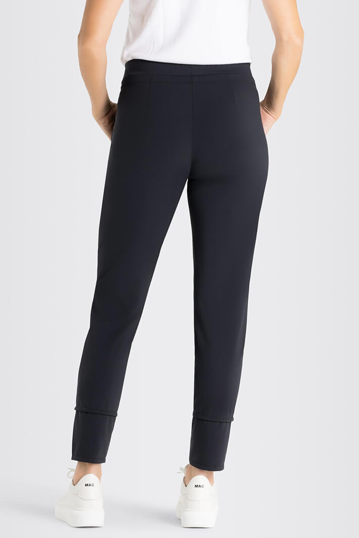 Mac 3020-00-0169L 090 Black Easy Active Trousers - Shirley Allum Boutique