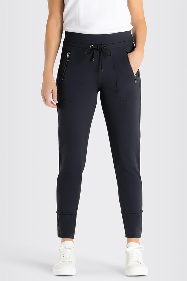 Mac 3020-00-0169L 090 Black Easy Active Trousers - Shirley Allum Boutique