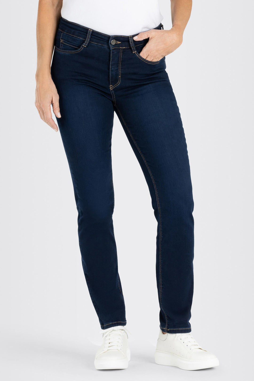 Mac 5401-90-0355L D826 Dark Washed Dream Denim Jeans