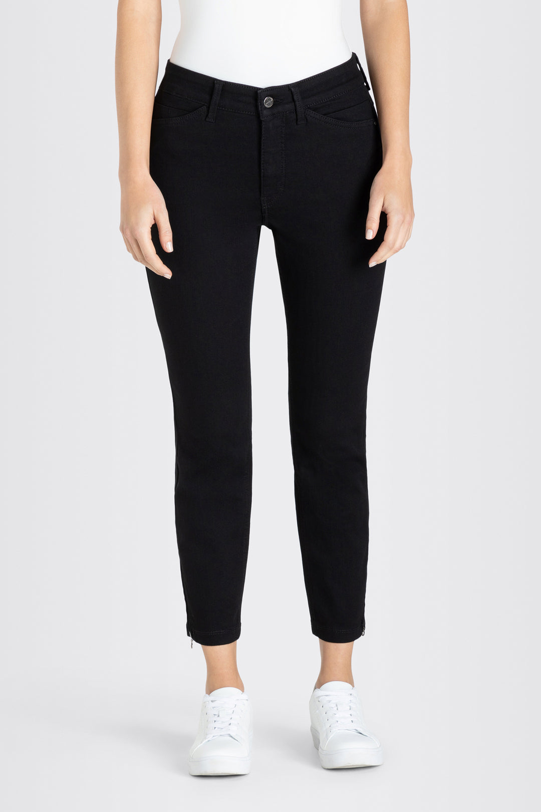 Mac Dream Chic Black-Black Denim Jeans 29L 5471-91-0355L, front view