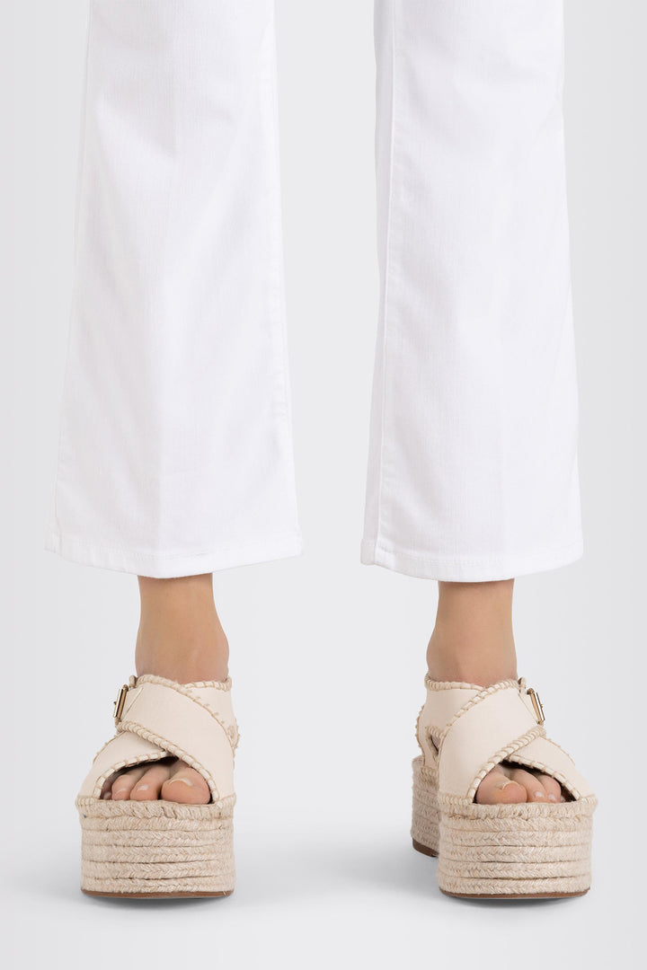 Mac Dream Kick Authentic Jeans White Denim 5416-90-0357 D010 - Shirley Allum Boutique