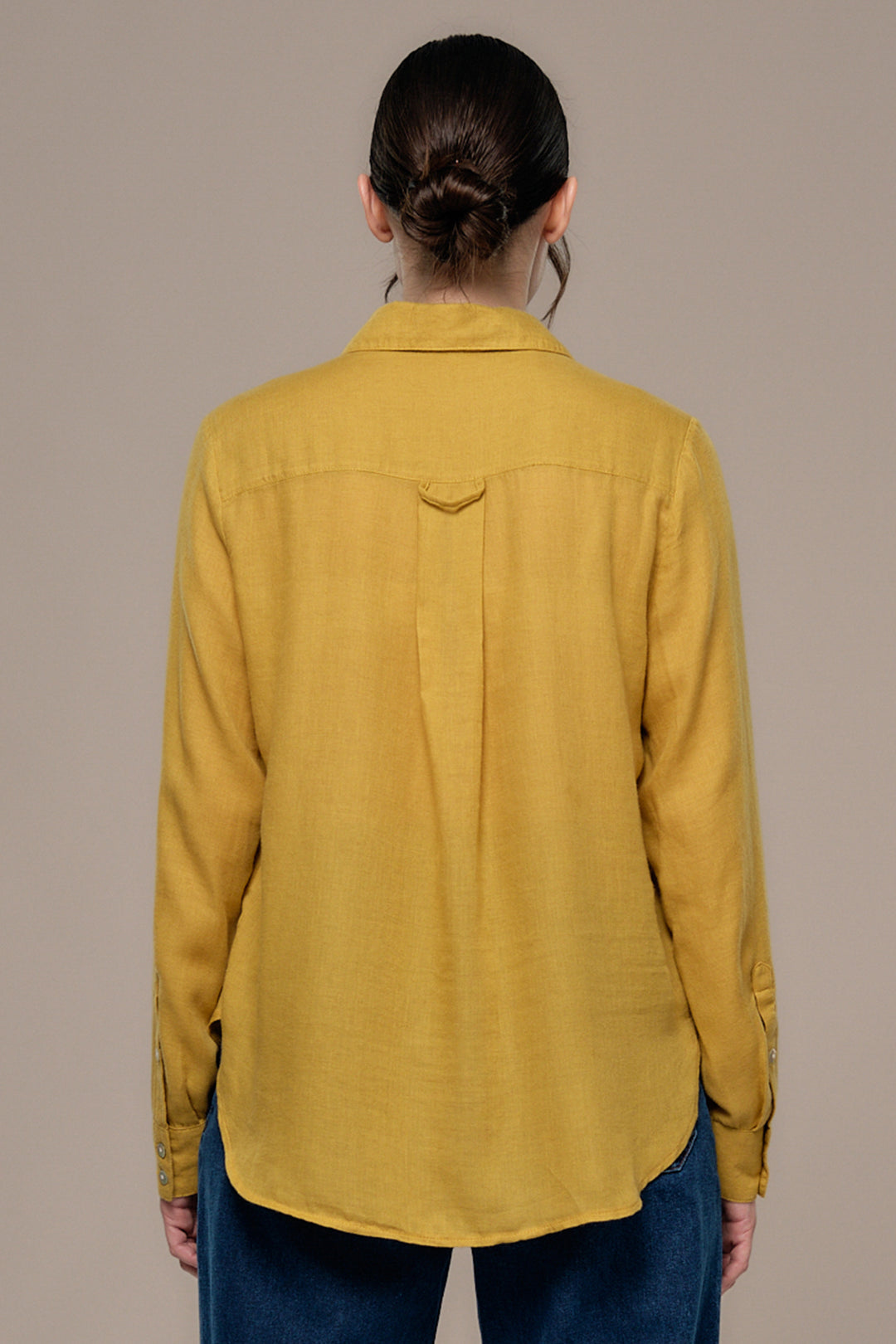 Mat de Misaine Anis Yellow Blouse CUBA-25269, back view