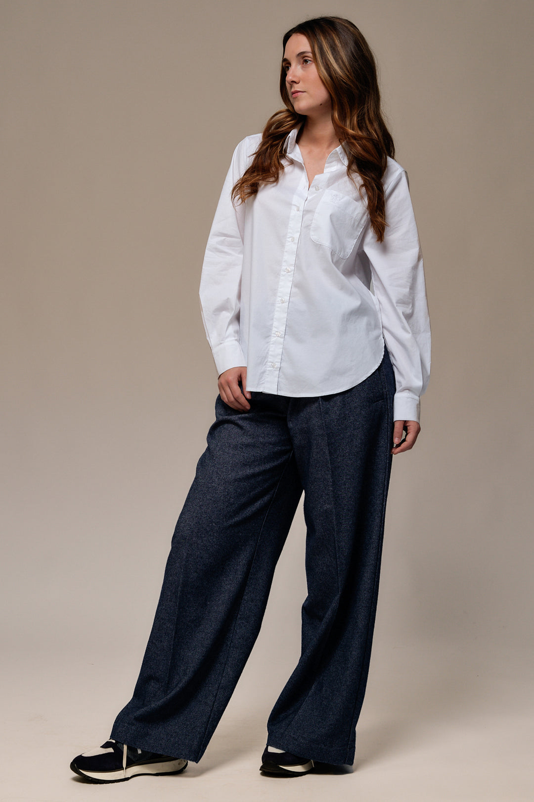 Mat de Misaine Blanc White Blouse CUBA-4703, side view