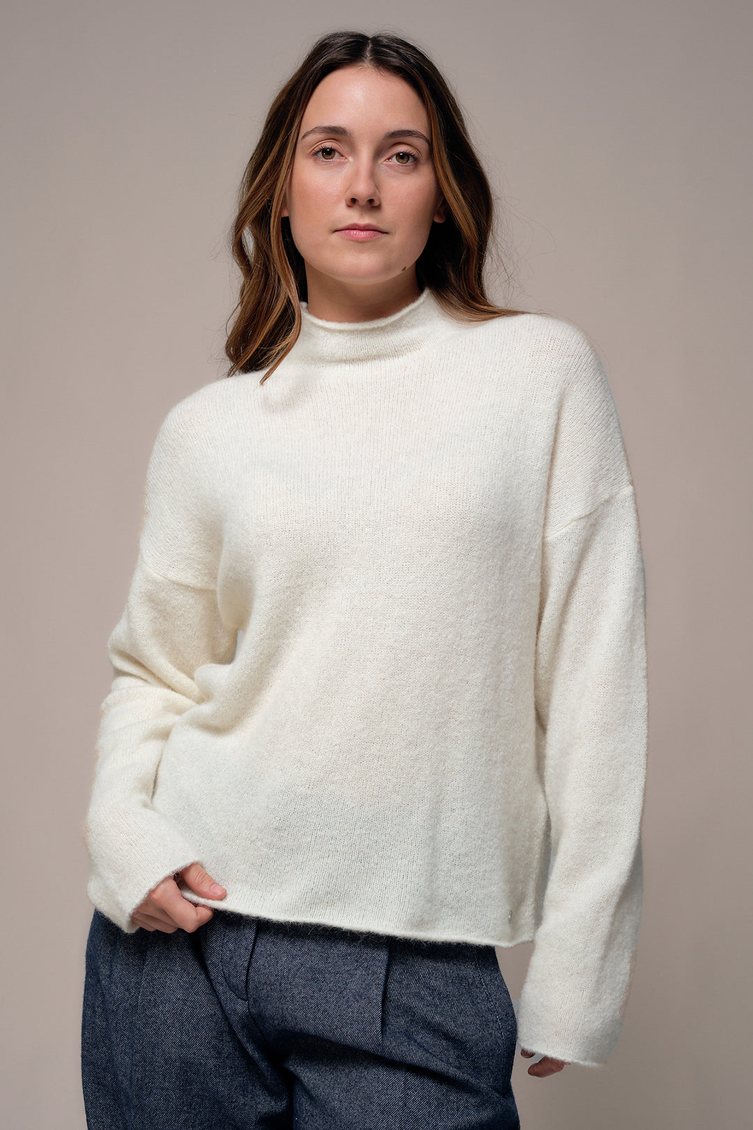 Mat de Misaine Calcaire Cream Alpaca Jumper TREMEL-517, front view