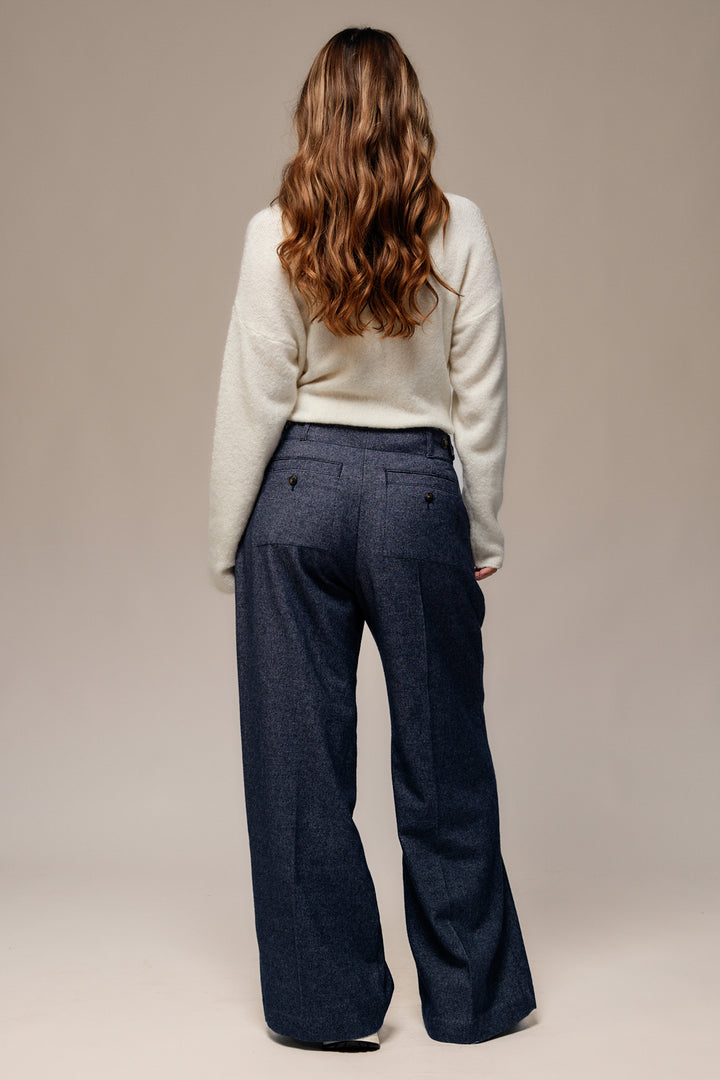 Mat de Misaine Calcaire Cream Alpaca Jumper TREMEL-517, back full length