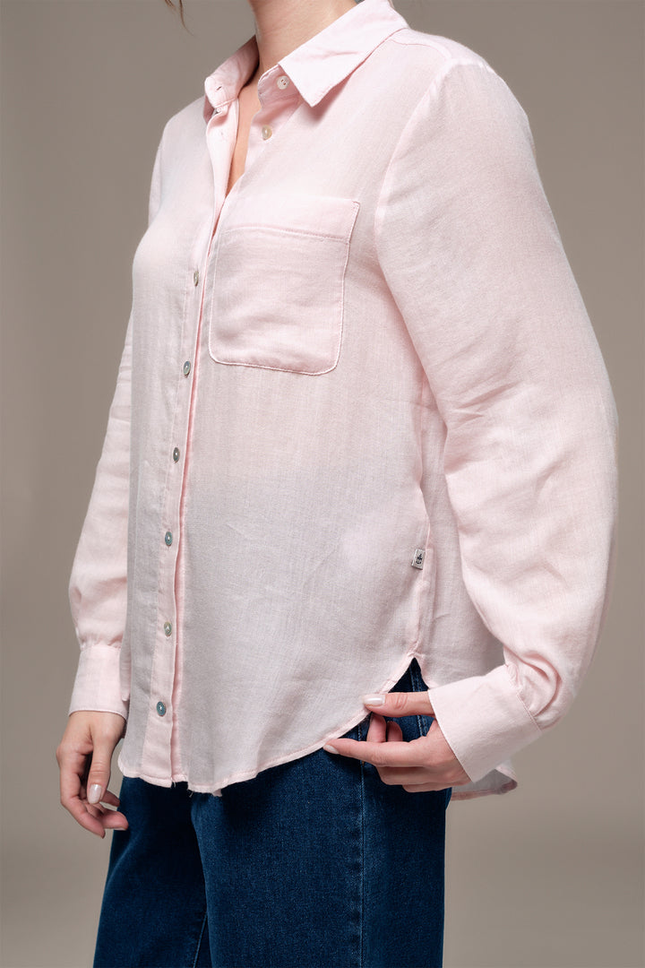 Mat de Misaine Digital Pink Blouse CUBA-25269, pocket and curved hem detail