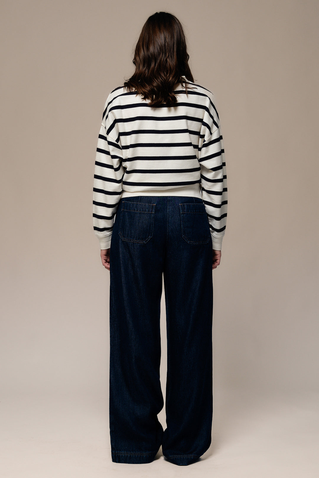 Mat de Misaine Ecru Marine Navy Jumper MIKELI-634RG, back full length