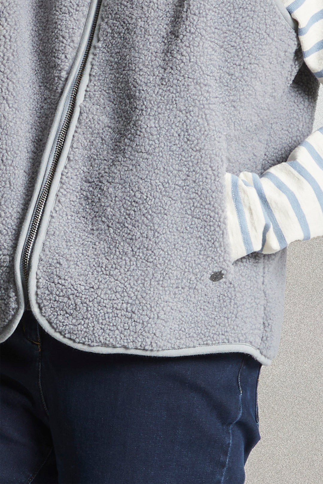 Mat De Misaine Gruissan Minerais Grey Fleece Gilet 25H-GRUISSAN-606 U913 - Shirley Allum Boutique