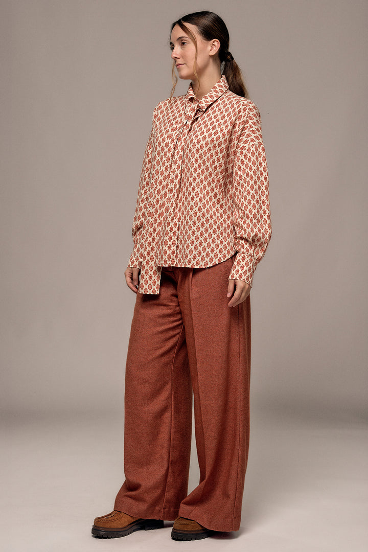 Mat de Misaine Imp Noisette Orange Blouse CROZON-2910, side view