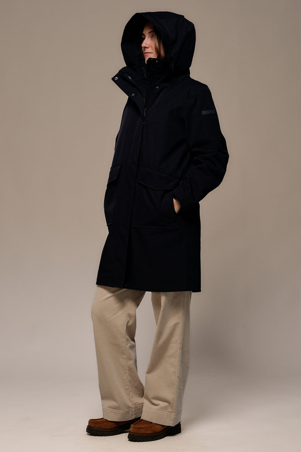Mat de Misaine Marine Navy Jacket FERLER-021 U21, side view with hood up
