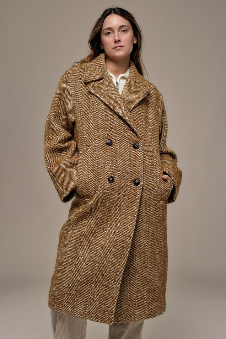 Mat de Misaine Mordore Fantaisie Brown Coat FALCON-25306, front view