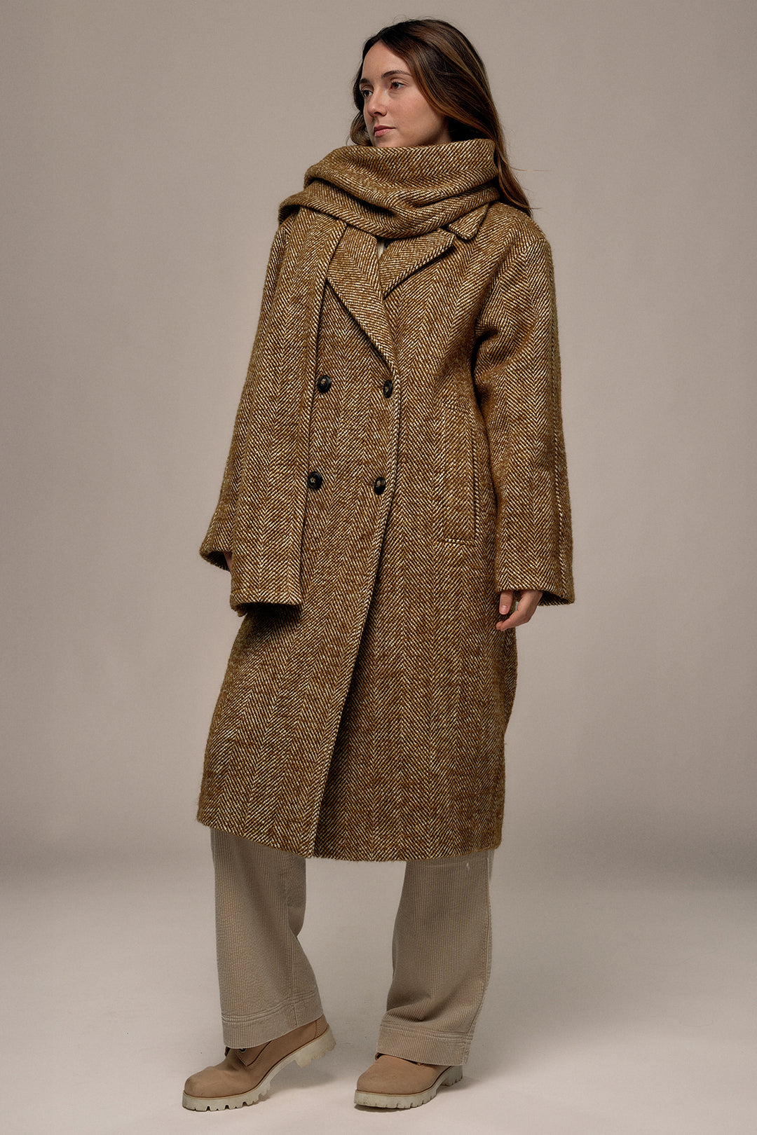 Mat de Misaine Mordore Fantaisie Brown Coat FALCON-25306, side view