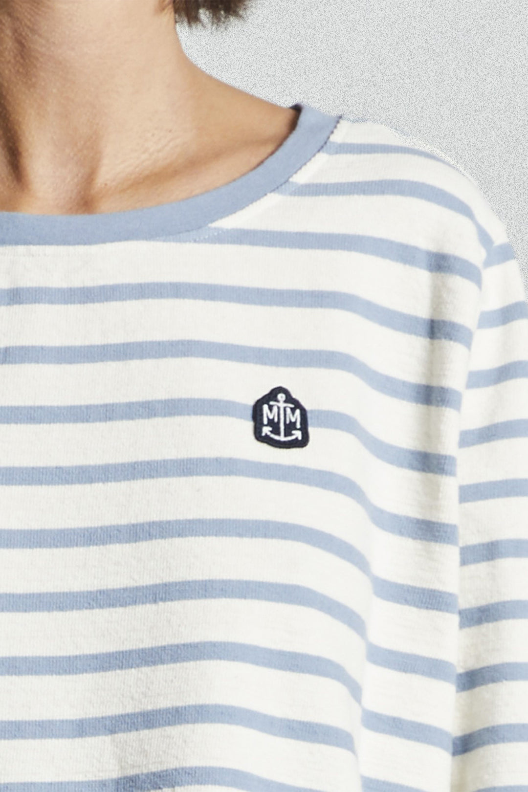 Mat de Misaine Myra Calcaire Arctique Stripe Top 25H-MYRA-619RG 15293 - Shirley Allum Boutique