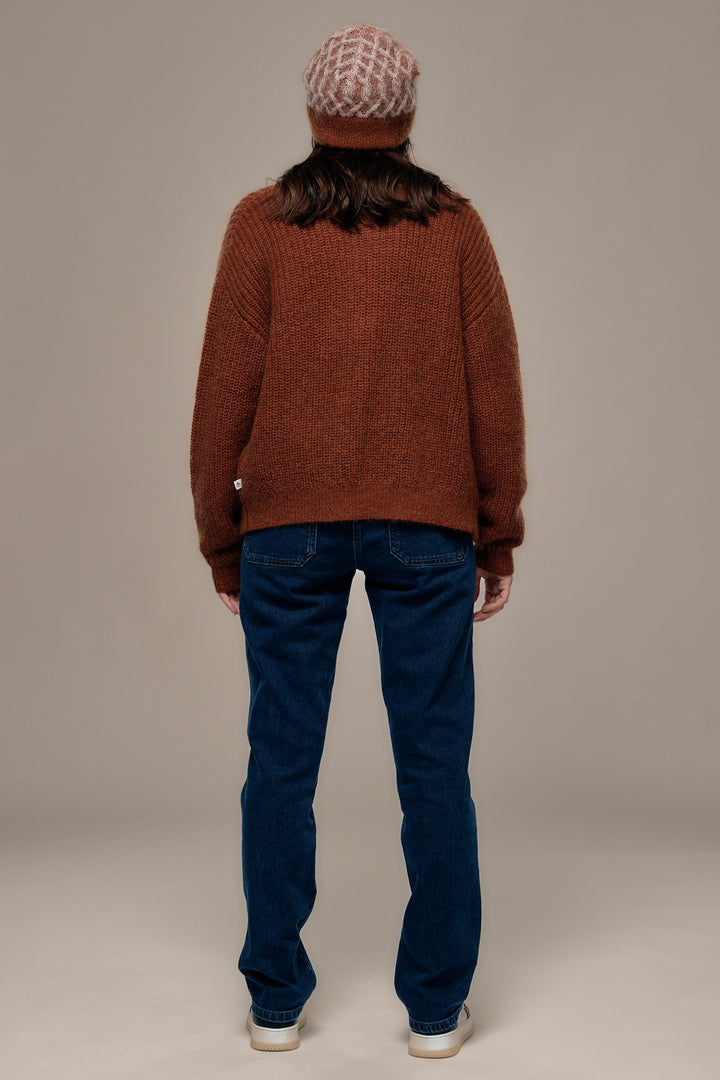 Mat de Misaine Noisette Brown Cardigan THEA CARD-545, back full length