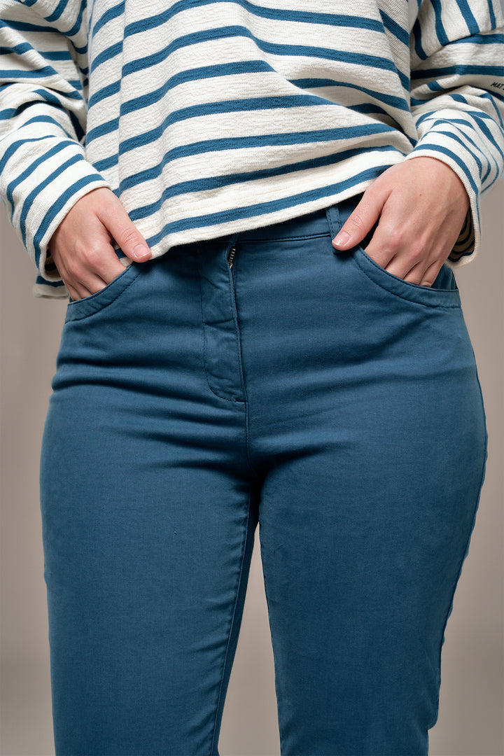 Mat de Misaine Pacifique Blue Trousers PIRIOU-34763, front pocket detail