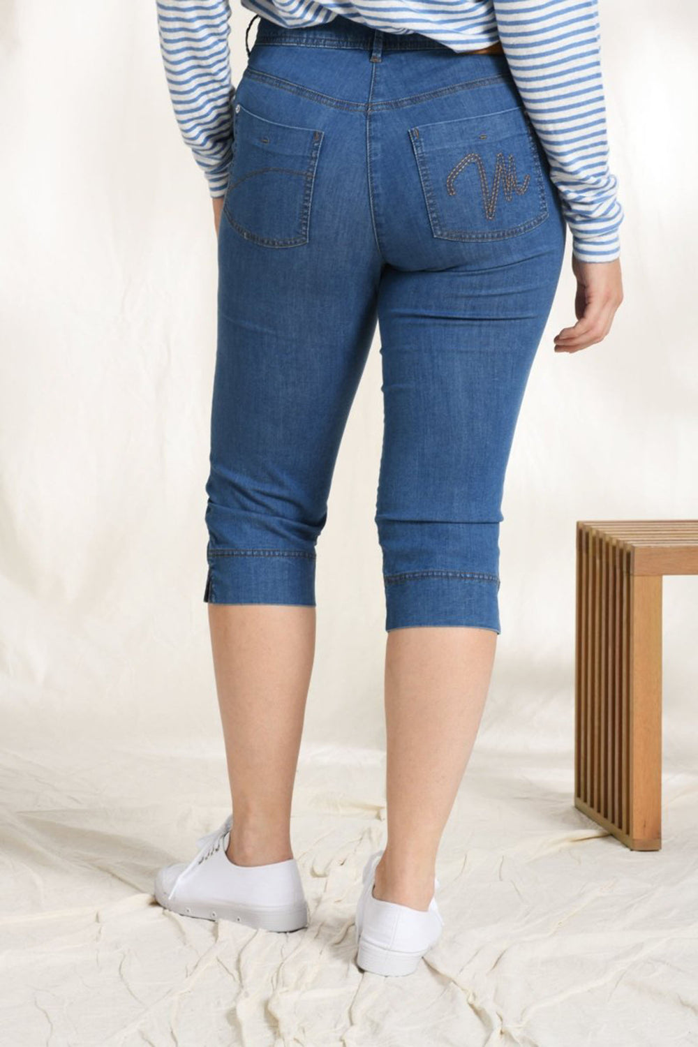 Mat De Misaine Perrycor-34728 U245 Blue Bleach Denim Cropped Jeans - Shirley Allum Boutique