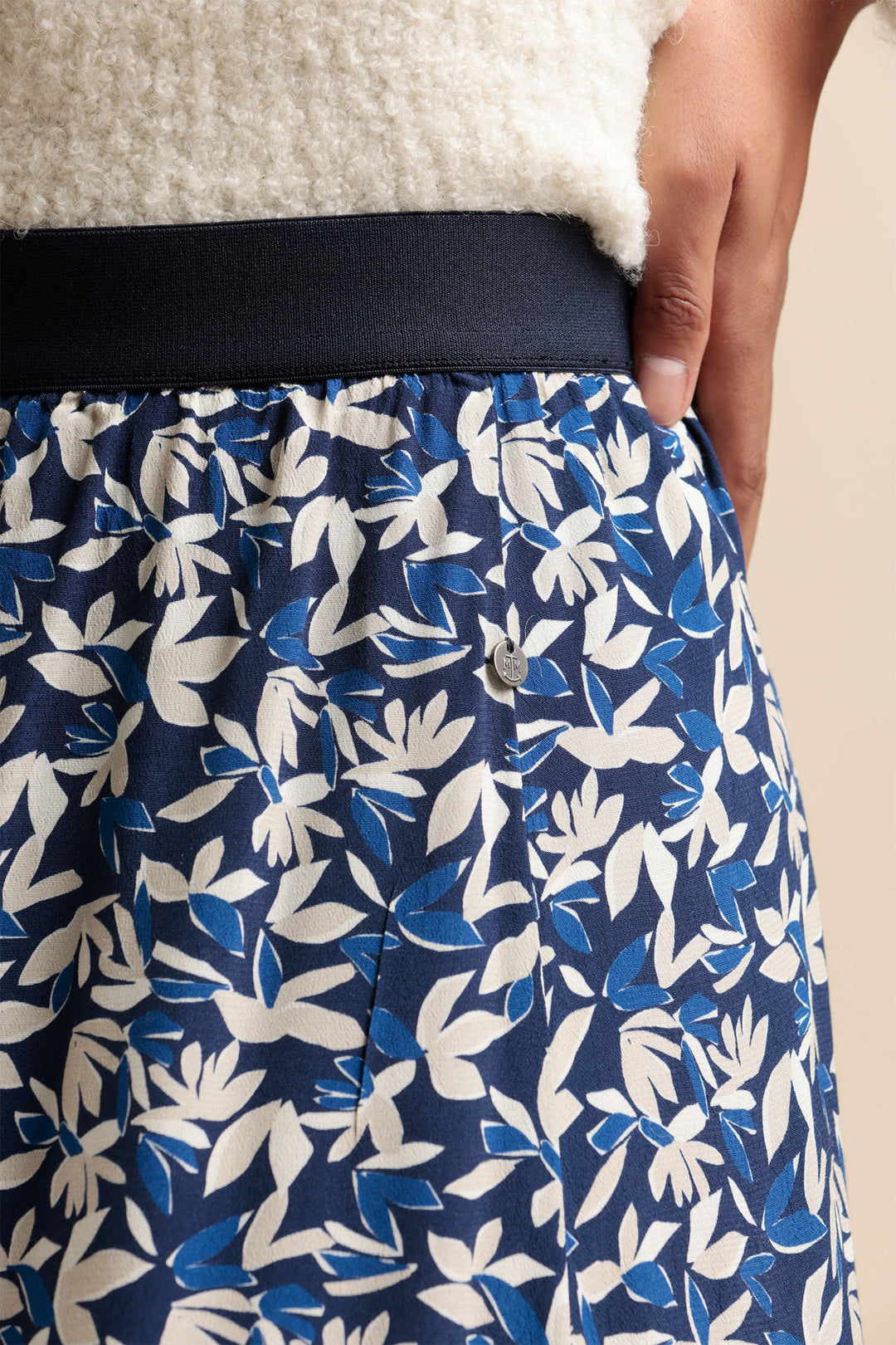 Mat De Misaine Skirt Midi Leaf Print Navy Cream Jade-2917HE I63 - Shirley Allum Boutique